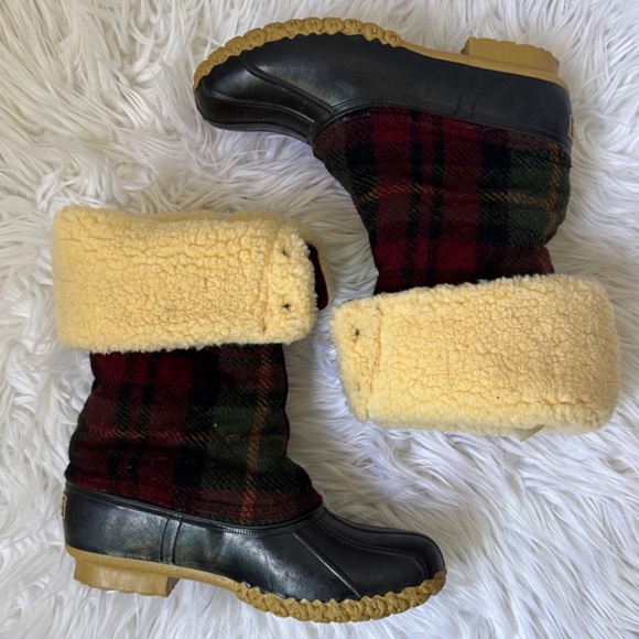 L.L. Bean Women’s Tartan Boots - Picture 1 of 11